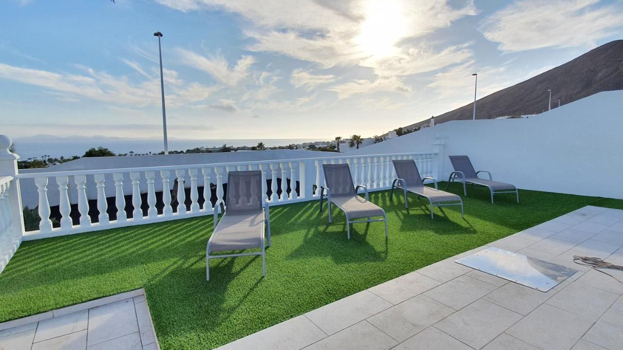 Stunning Sea View Villa With 6 Bedrooms & Heated Pool - Villa Renaissance Playa Blanca  Exterior foto