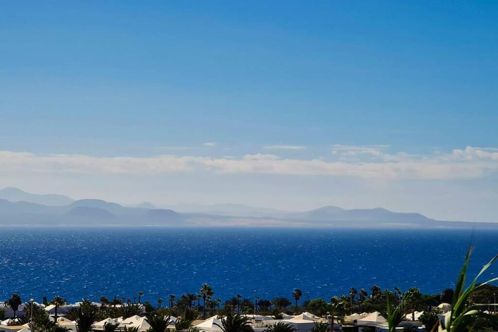Stunning Sea View Villa With 6 Bedrooms & Heated Pool - Villa Renaissance Playa Blanca  Cameră foto